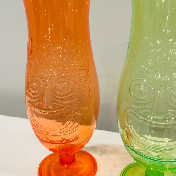 LAST CALL BEFORE DONATING! Hawaiian Luau Tiki glasses - Picture 3 of 9